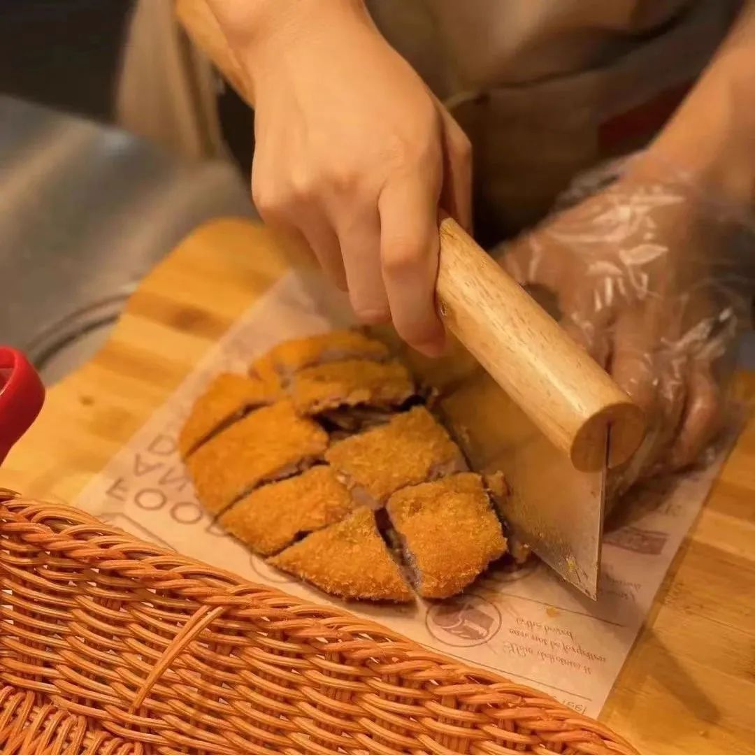 1693535319775005.jpg 1693535319775005.jpg